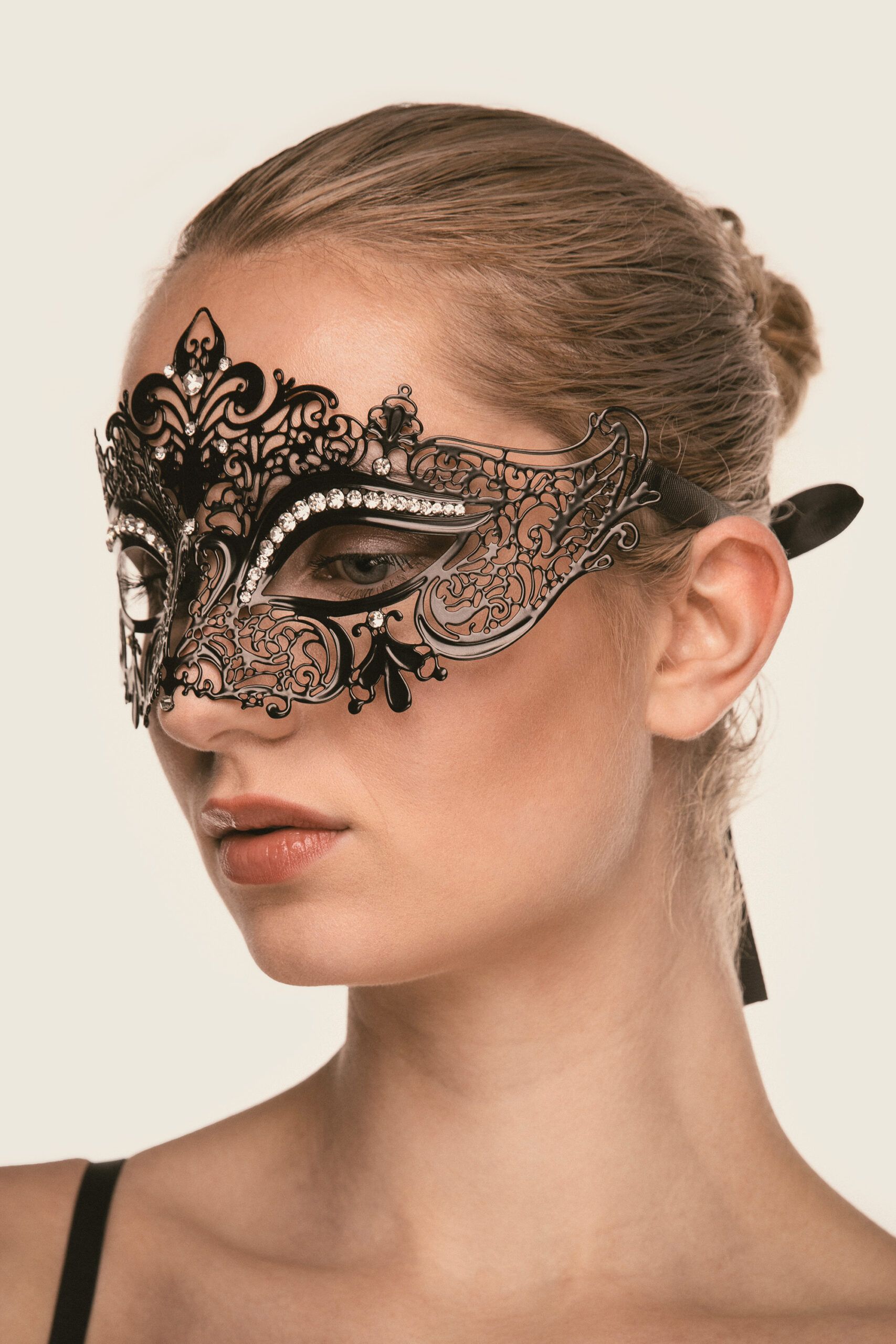Shadow Miracle Mask